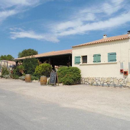 Bungalow Claret Vacquieres  Bagian luar foto